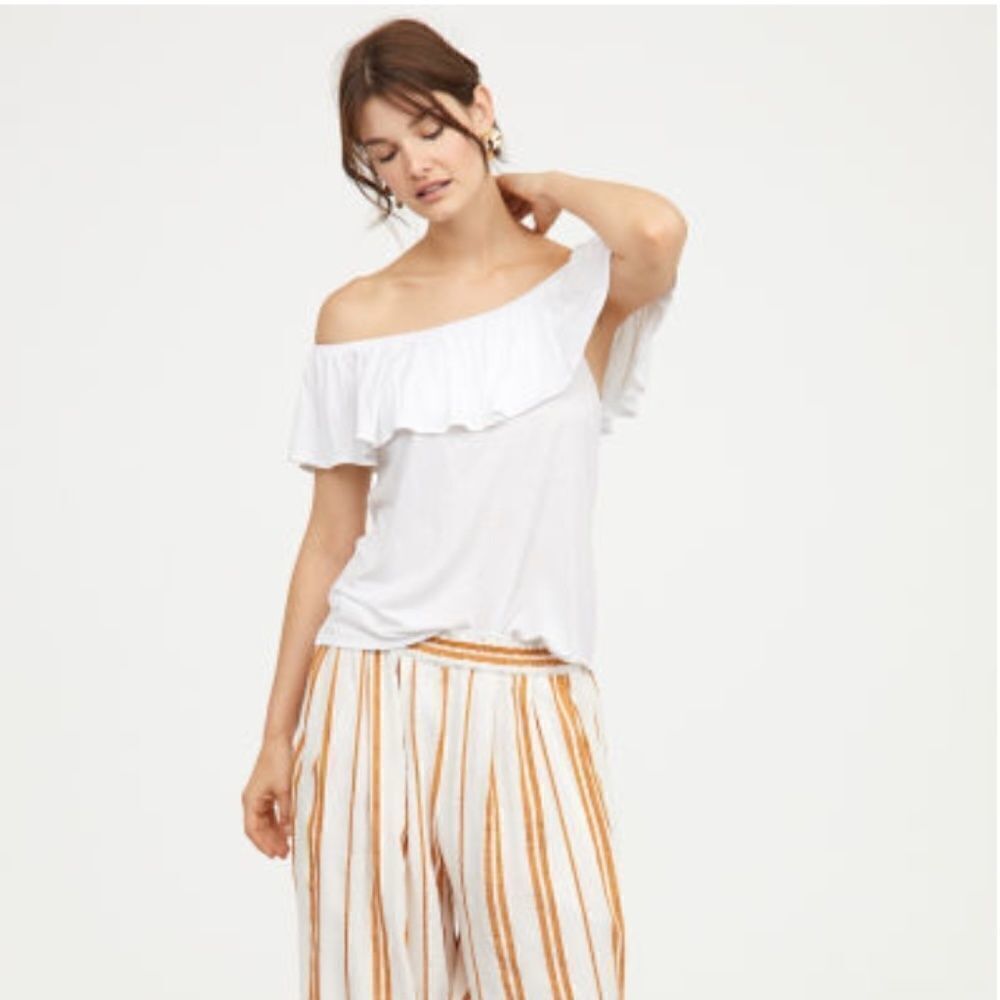 H&M White Off-the-Shoulder Top - Picture 3 of 7